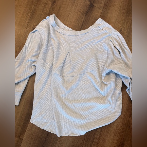 We The Free Gray Oversized Ribbed Knit Long Sleeve Top with Back Pleat - Picture 3 of 4